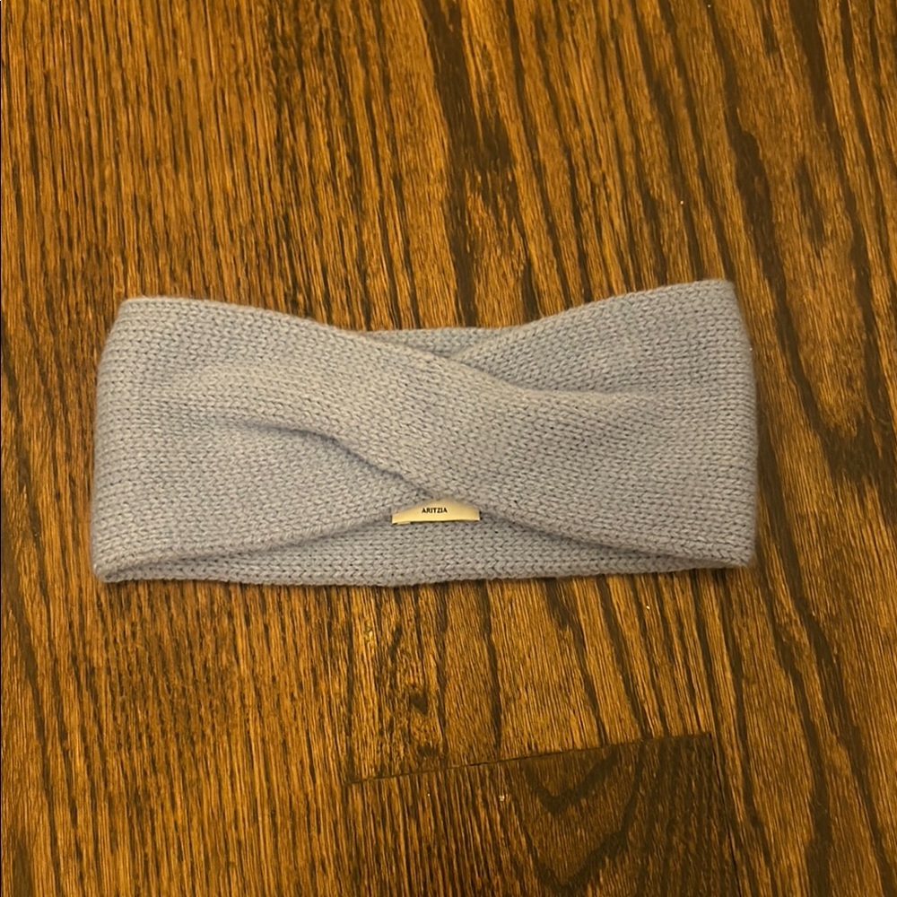 Aritzia Blue Knit Hairband